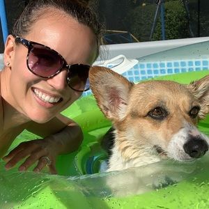 Meet your Posher, Angela